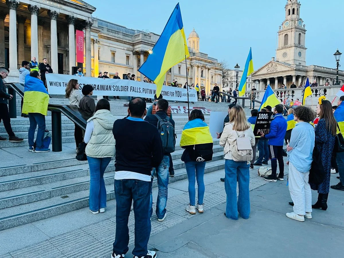 UK Reaffirms Ukraine Support Amidst Loan Commitment